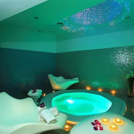 Hotel Luxe