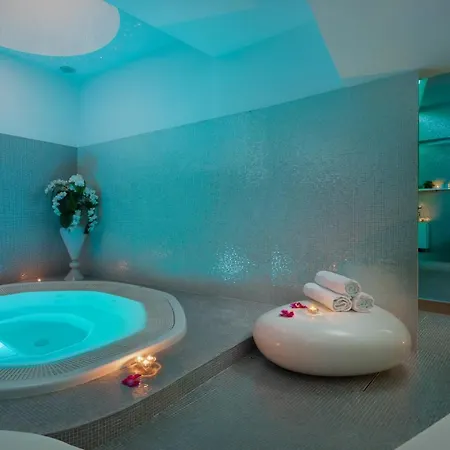 Luxe Ξενοδοχείο 4*