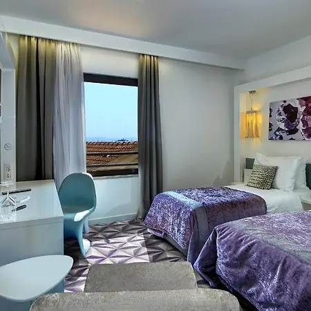 Luxe 4*