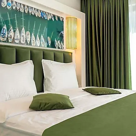 Hotel Luxe