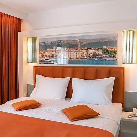 Luxe 4*